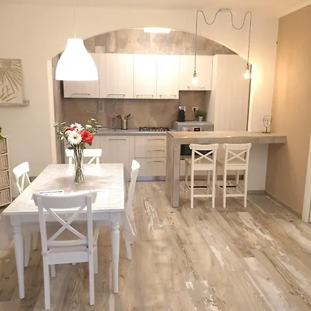 Dea Apartment *