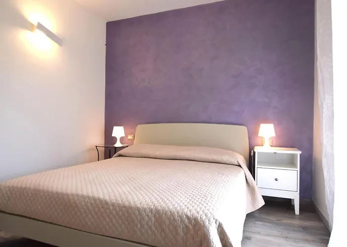 Dea Марина-ди-Кампо