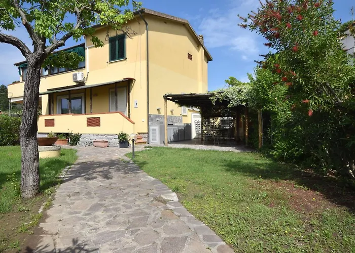 Апартаменты Dea *